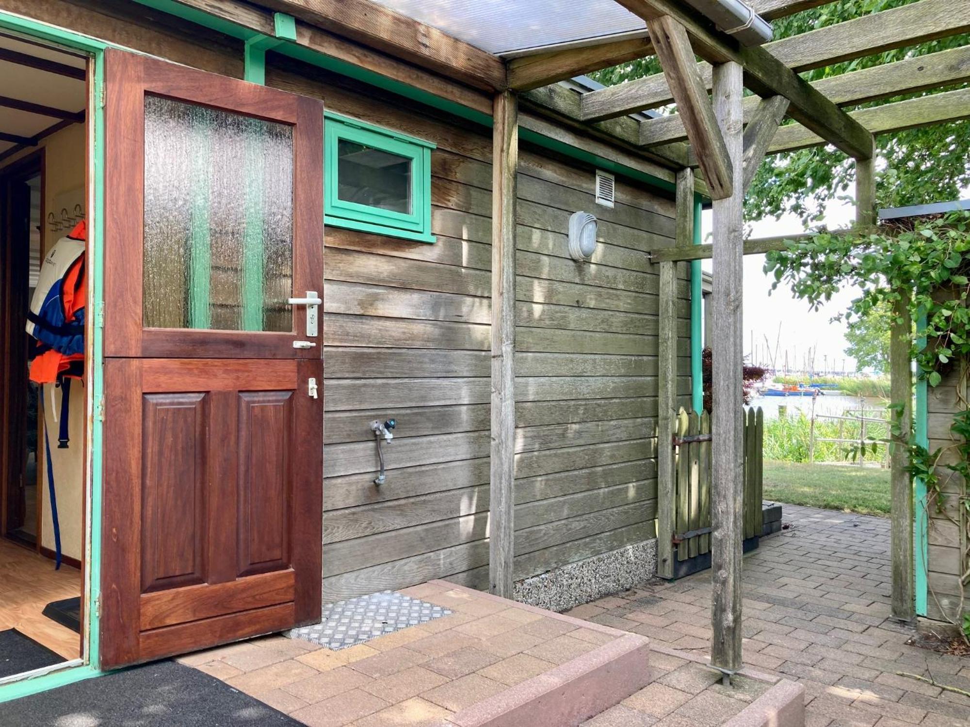4 Pers Holiday Home Hilla With Winter Garden In Front Of The Dike Directly On The Lauwersmeer Anjum Kültér fotó